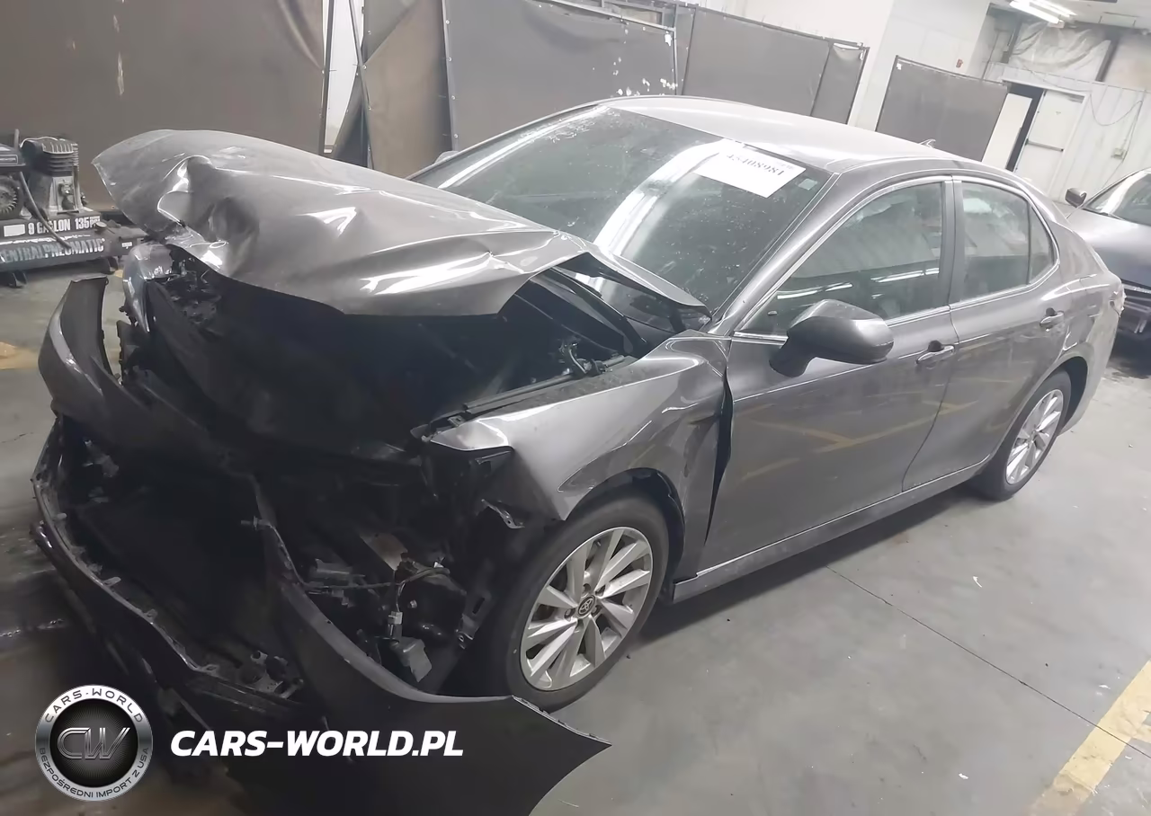 2024 Toyota Camry Le VIN:4T1C11AK2RU857955 - 2