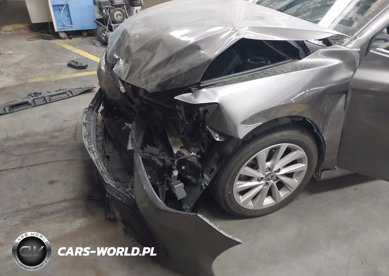 2024 Toyota Camry Le VIN:4T1C11AK2RU857955 - 6