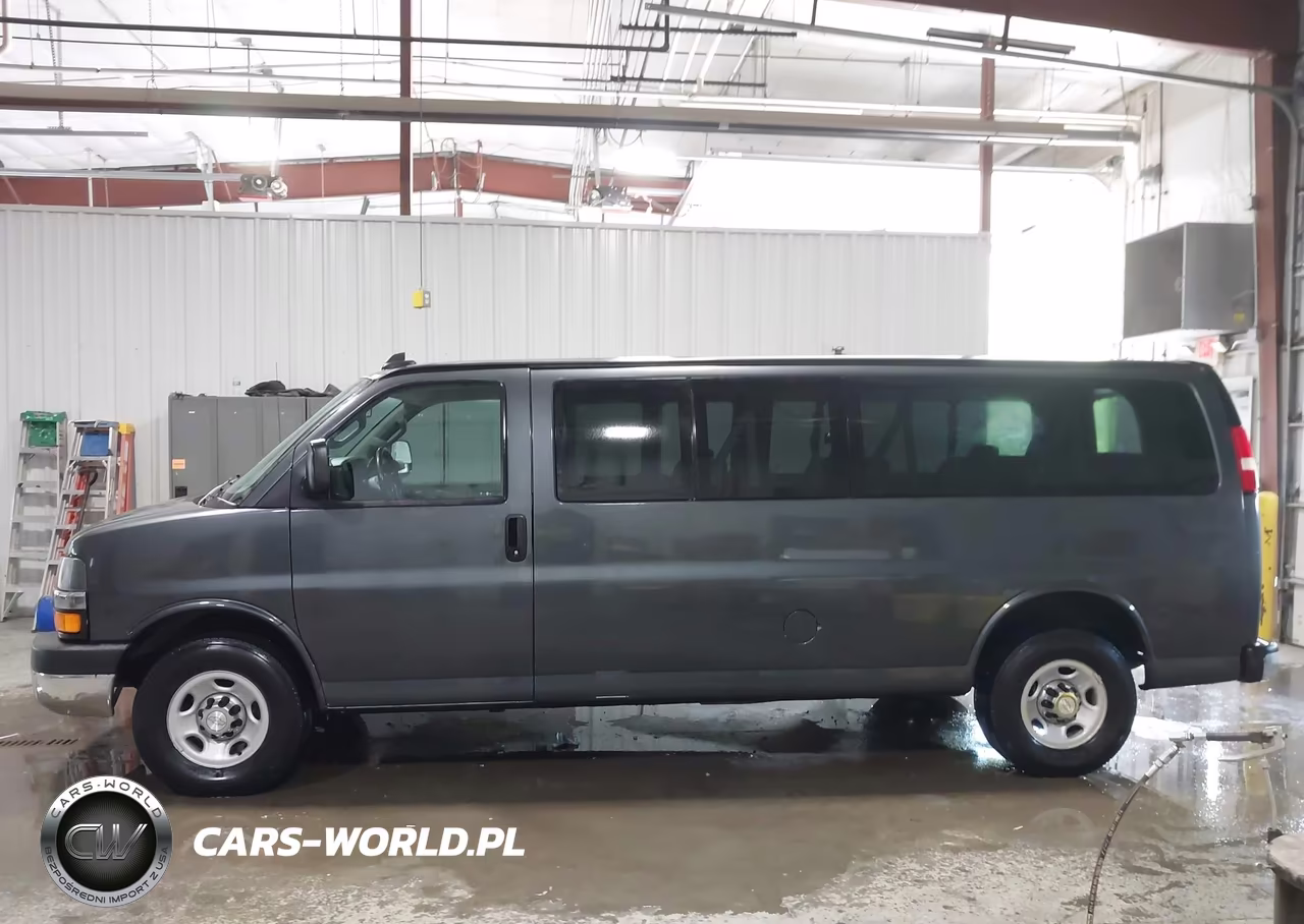 2016 Chevrolet Express 3500 Lt VIN:1GAZGPFF4G1313878 - 19