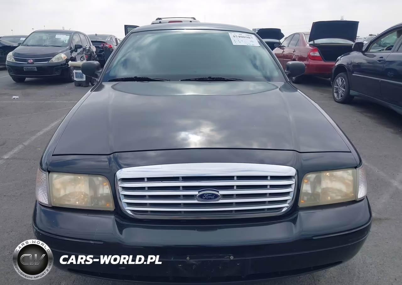 2008 Ford Crown Victoria Standard VIN:2FAFP73V08X171243 - 11