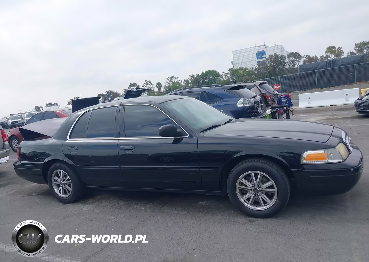 2008 Ford Crown Victoria Standard VIN:2FAFP73V08X171243 - 12