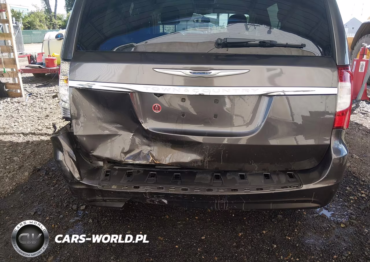 2016 Chrysler Town & Country Touring VIN:2C4RC1BG1GR112580 - 17