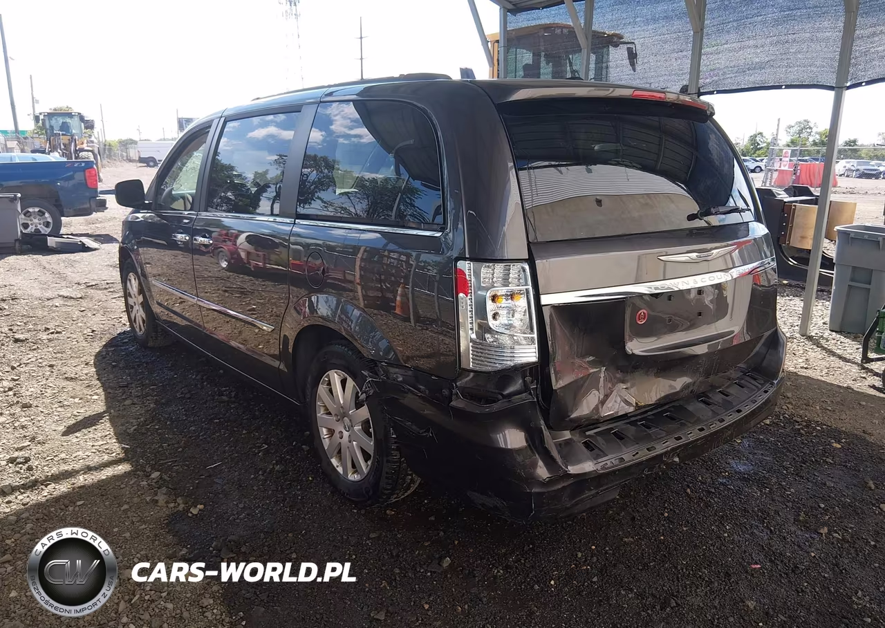 2016 Chrysler Town & Country Touring VIN:2C4RC1BG1GR112580 - 3