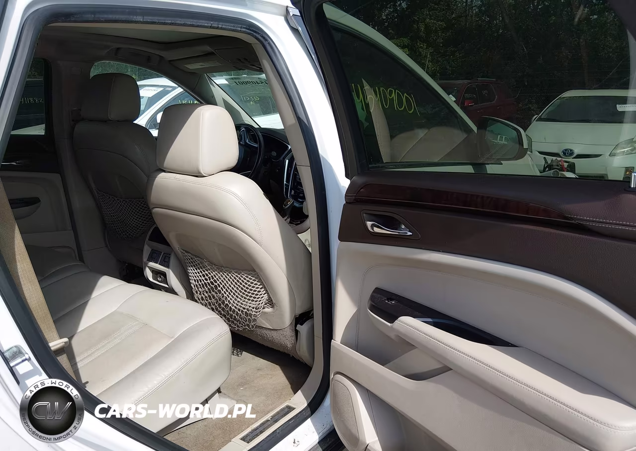 2015 Cadillac Srx Luxury Collection VIN:3GYFNBE3XFS526027 - 8