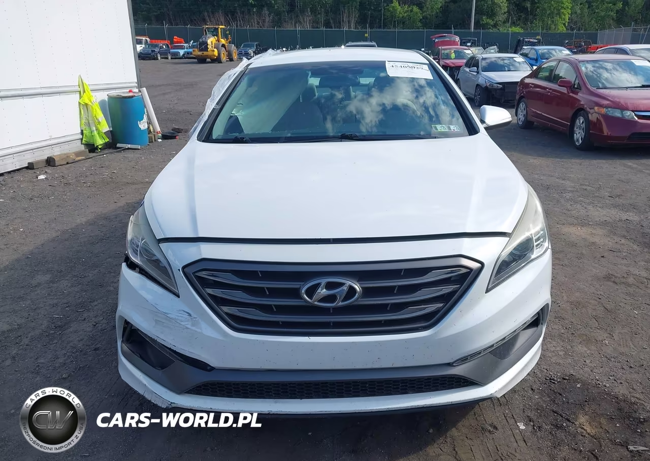 2015 Hyundai Sonata Sport VIN:5NPE34AF6FH078396 - 12