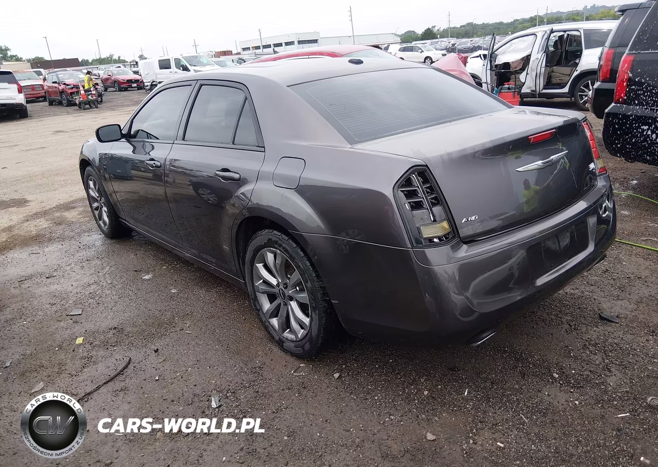 2014 Chrysler 300 300S VIN:2C3CCAGG5EH297383 - 3