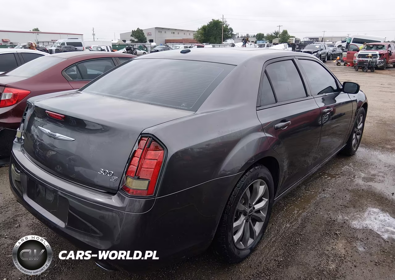 2014 Chrysler 300 300S VIN:2C3CCAGG5EH297383 - 4
