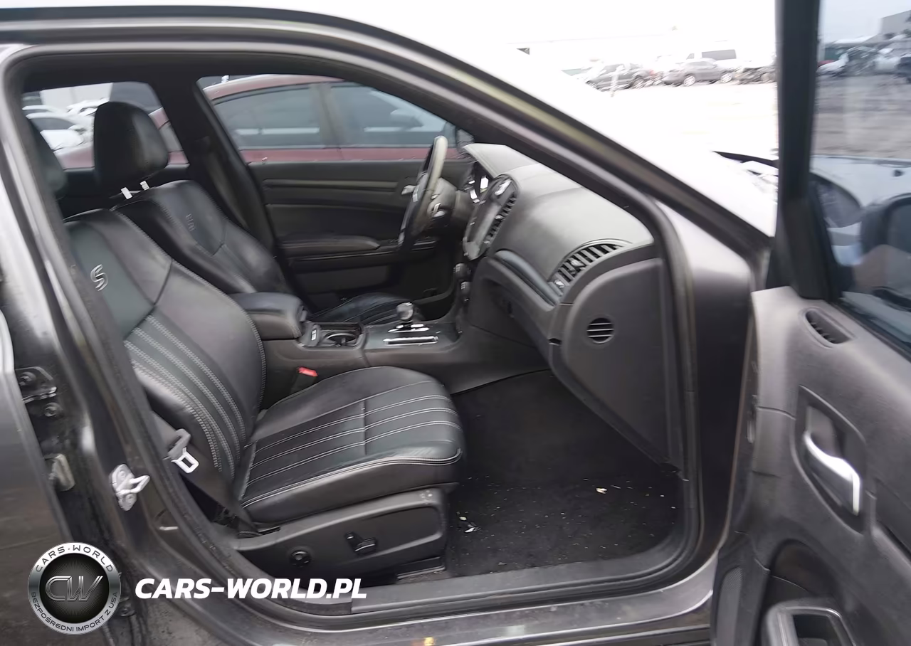 2014 Chrysler 300 300S VIN:2C3CCAGG5EH297383 - 5