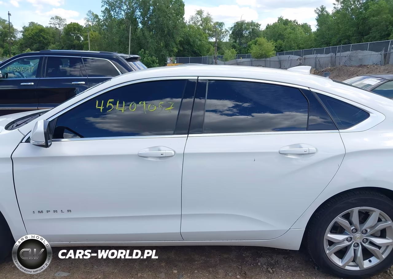 2018 Chevrolet Impala 1Lt VIN:2G1105S36J9126081 - 14