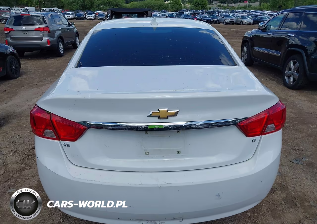 2018 Chevrolet Impala 1Lt VIN:2G1105S36J9126081 - 16