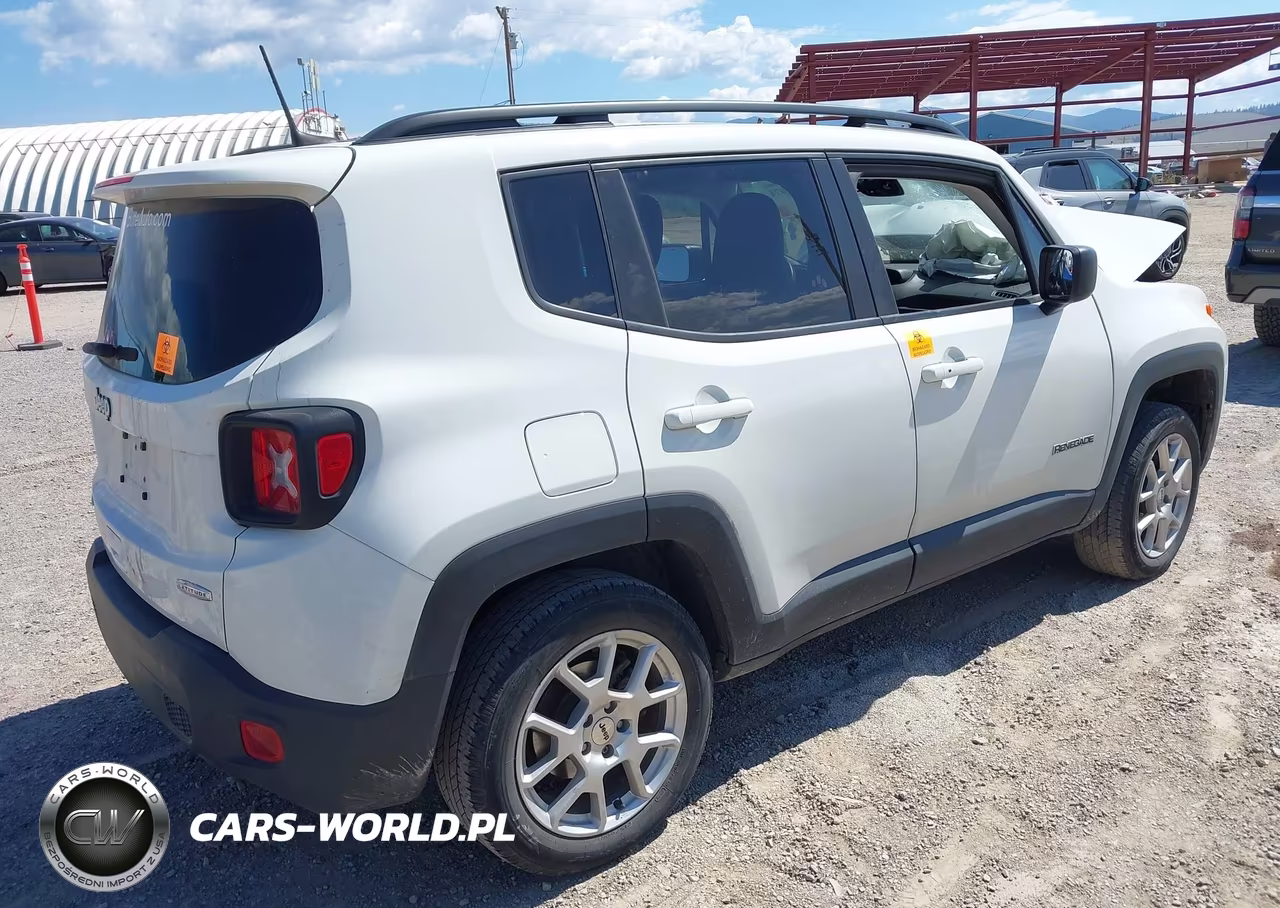2022 Jeep Renegade Latitude 4X4 VIN:ZACNJDB13NPN52204 - 4