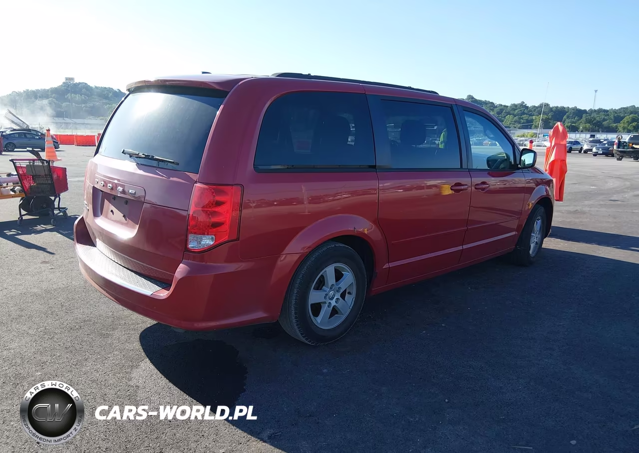 2012 Dodge Grand Caravan Sxt VIN:2C4RDGCG4CR209569 - 4