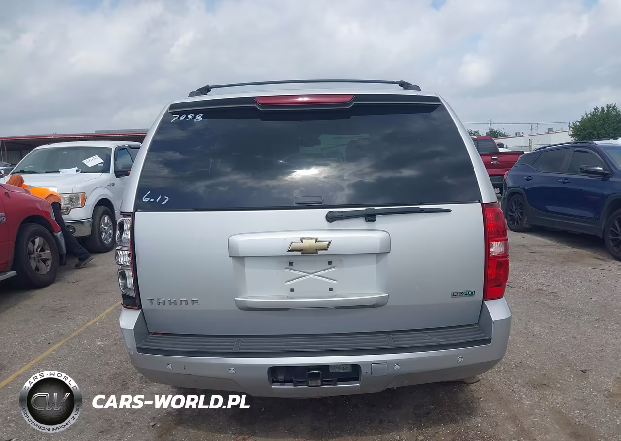 2010 Chevrolet Tahoe Lt VIN:1GNUCBE04AR127058 - 16