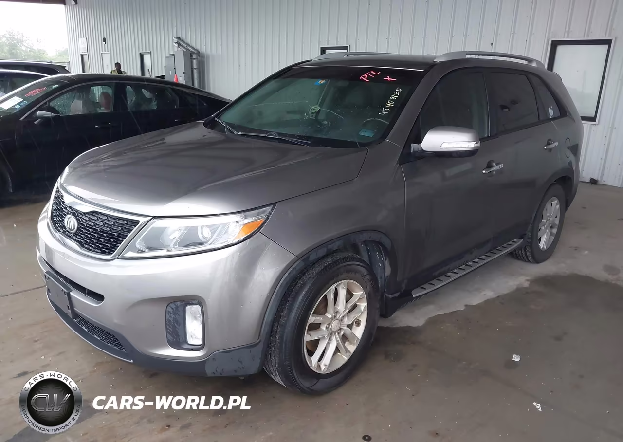 2014 Kia Sorento Lx VIN:5XYKT4A62EG443049 - 2
