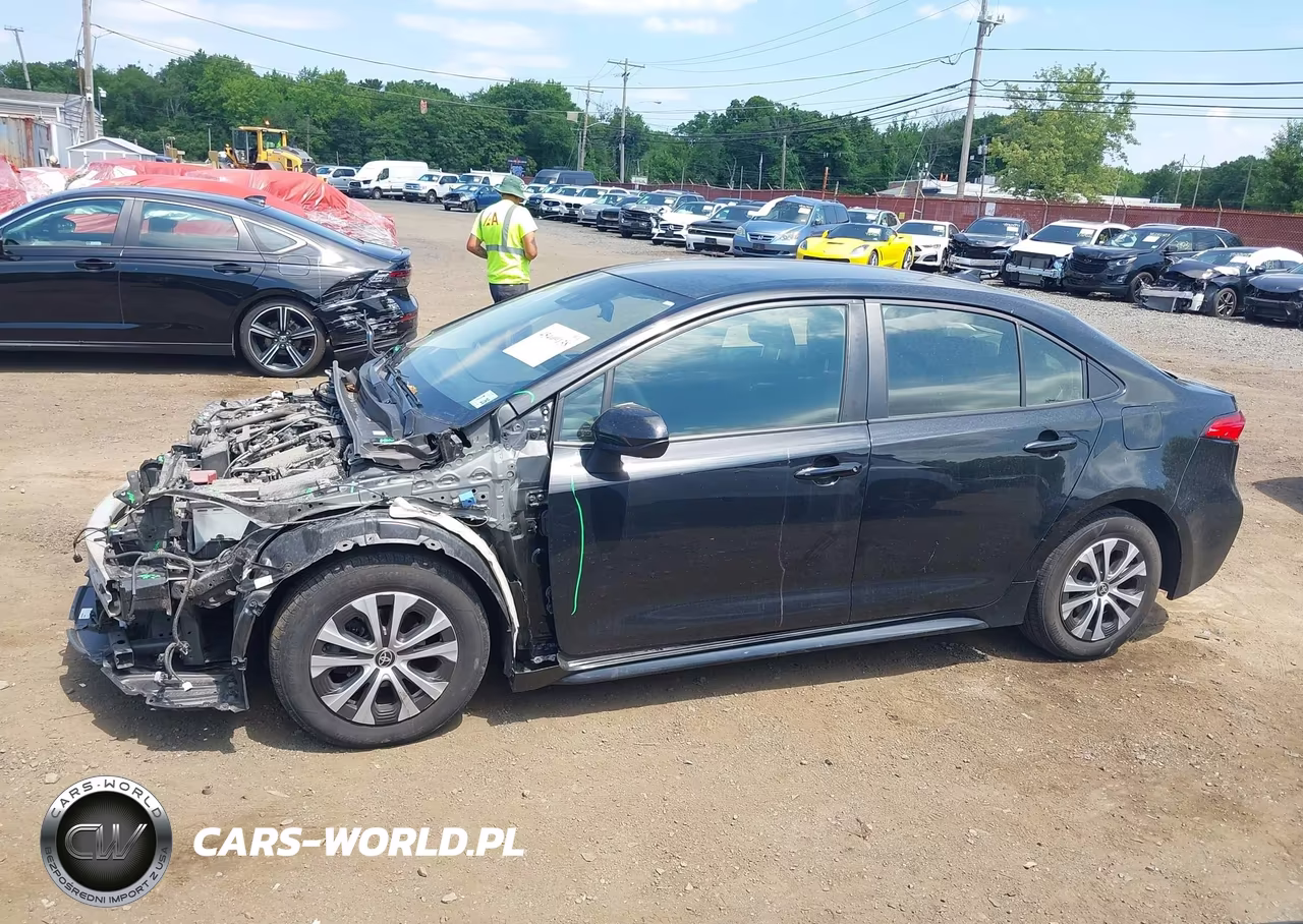 2021 Toyota Corolla Hybrid Le VIN:JTDEAMDE2MJ032108 - 14
