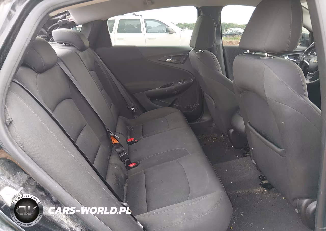 2019 Chevrolet Malibu 1Ls VIN:1G1ZB5STXKF126249 - 8
