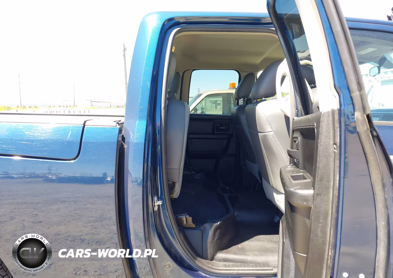 2020 Ram 1500 Classic Tradesman 4X4 6'4 Box VIN:1C6RR7FG1LS156591 - 8