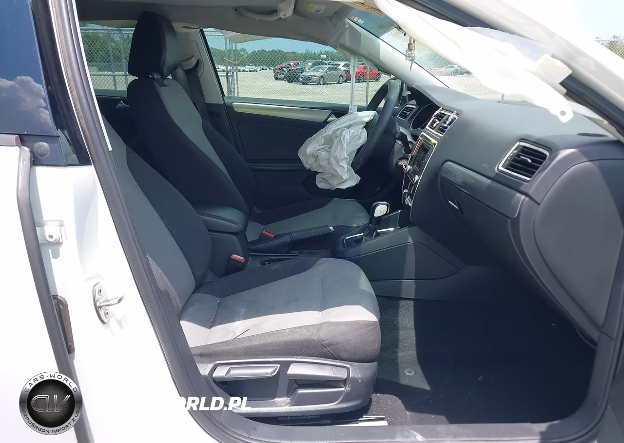 2018 Volkswagen Jetta 1.4T S VIN:3VW2B7AJ6JM253161 - 5