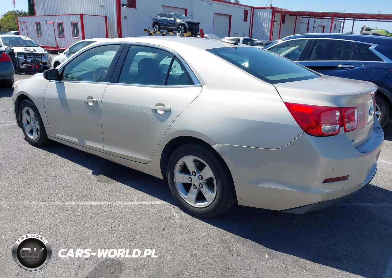 2015 Chevrolet Malibu 1Fl VIN:1G11A5SL1FF315703 - 3