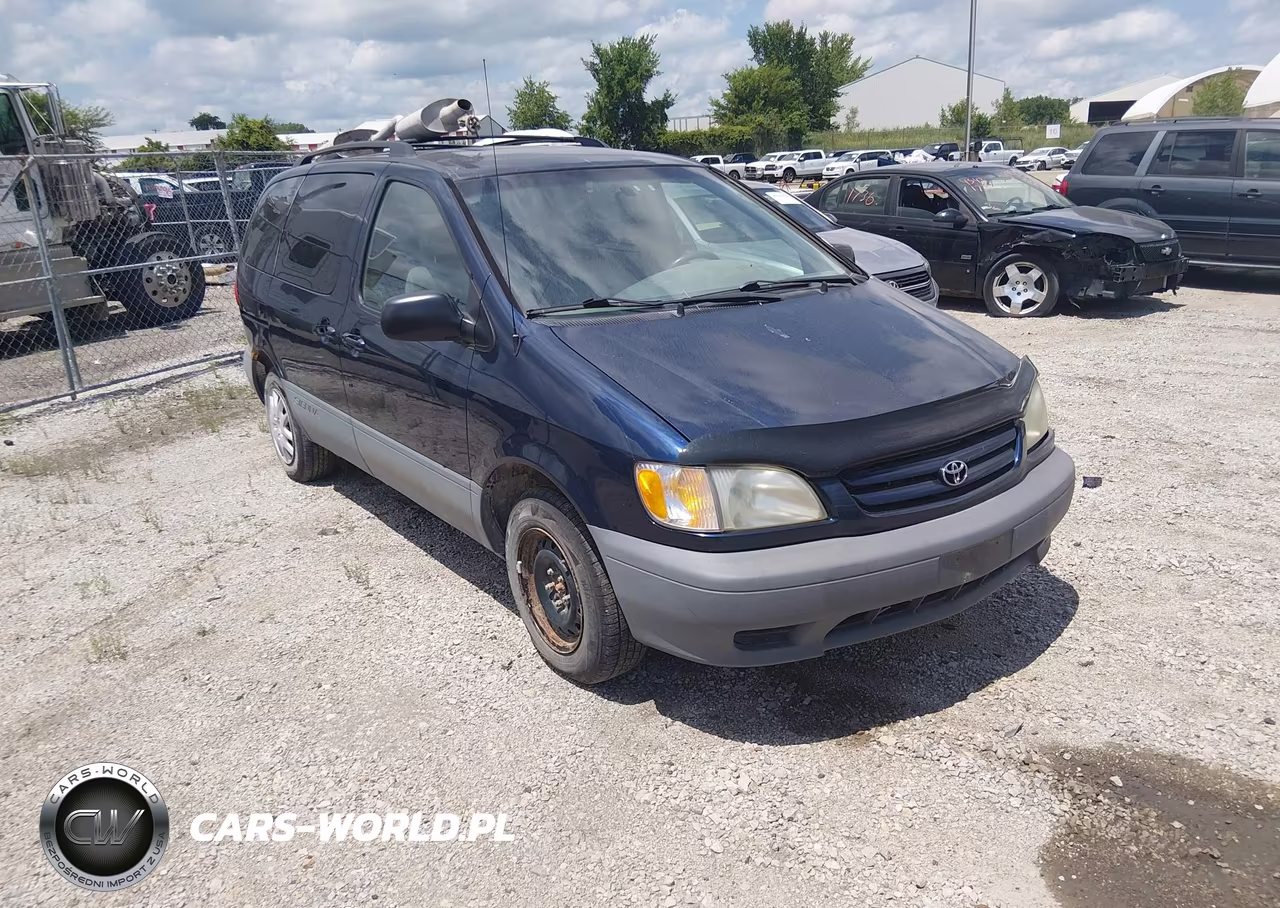 2002 Toyota Sienna Le