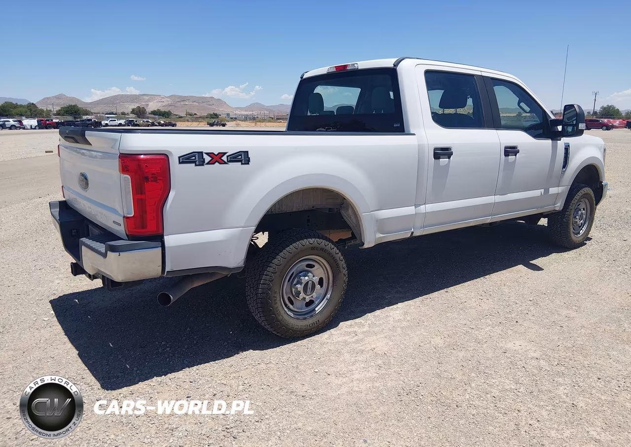 2019 Ford F-250 King Ranch-Lariat-Platinum-Xl-Xlt VIN:1FT7W2B69KEE92706 - 4