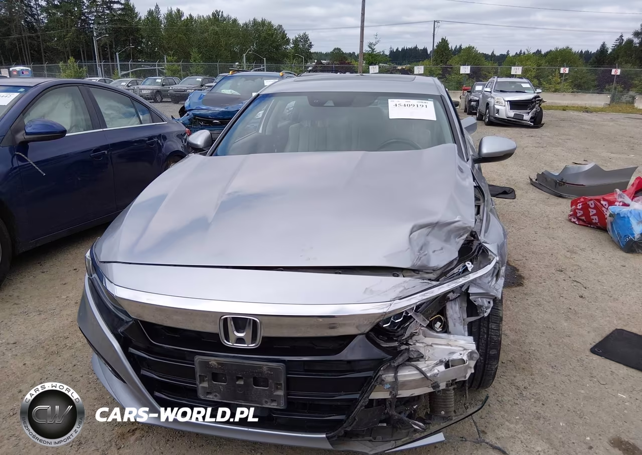 2020 Honda Accord Hybrid Touring VIN:1HGCV3F98LA013682 - 13