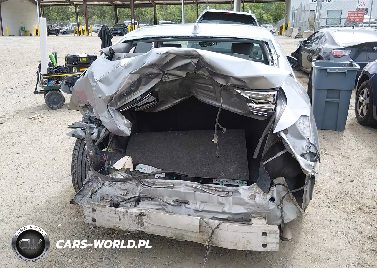 2020 Honda Accord Hybrid Touring VIN:1HGCV3F98LA013682 - 6