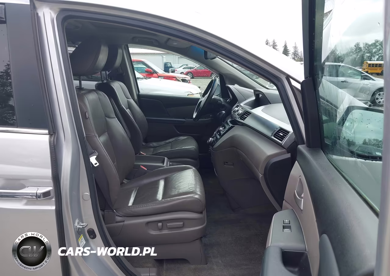 2011 Honda Odyssey Ex-L VIN:5FNRL5H65BB013951 - 17