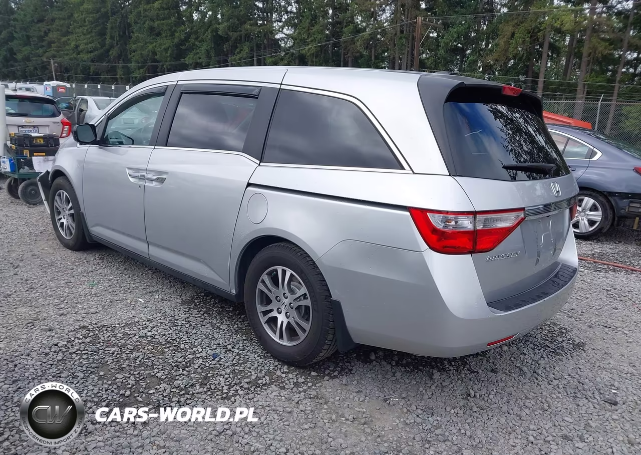 2011 Honda Odyssey Ex-L VIN:5FNRL5H65BB013951 - 3
