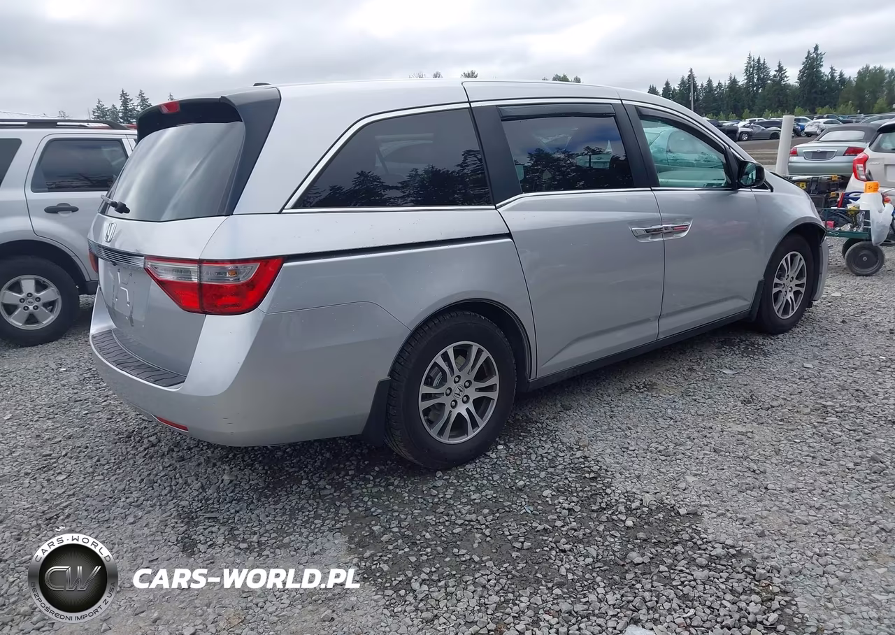 2011 Honda Odyssey Ex-L VIN:5FNRL5H65BB013951 - 4