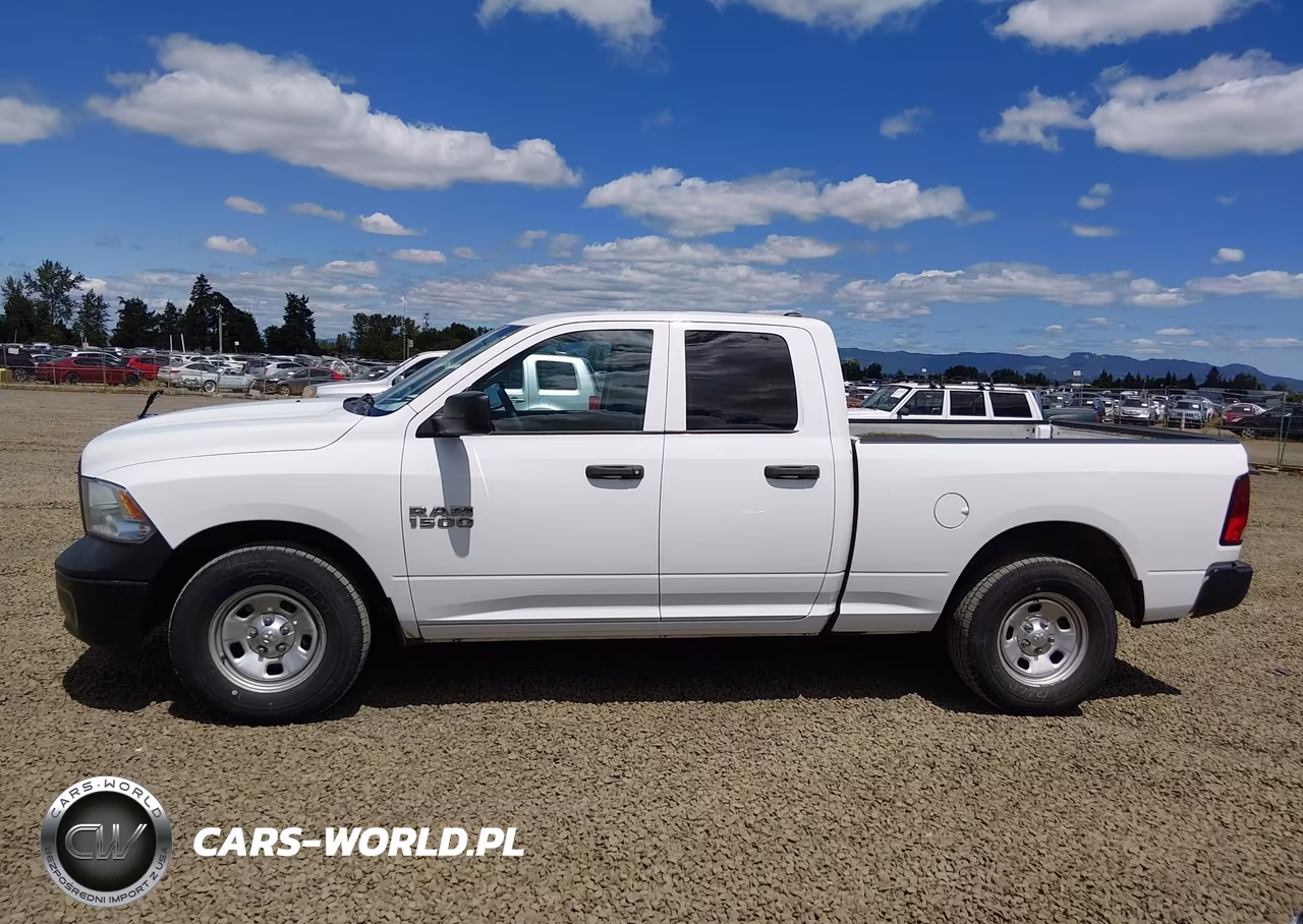 2018 Ram 1500 Tradesman 4X2 6'4 Box VIN:1C6RR6FG7JS303598 - 15
