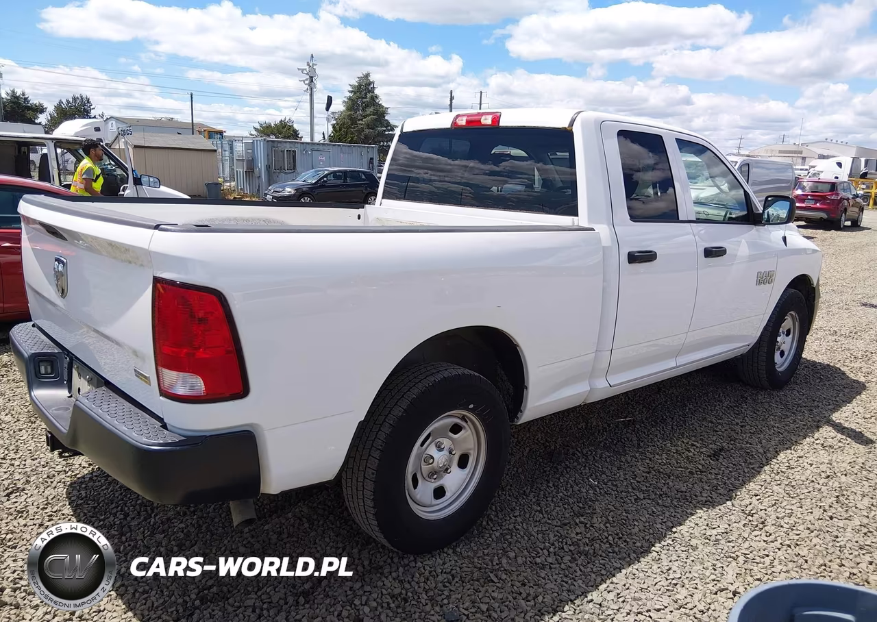 2018 Ram 1500 Tradesman 4X2 6'4 Box VIN:1C6RR6FG7JS303598 - 4