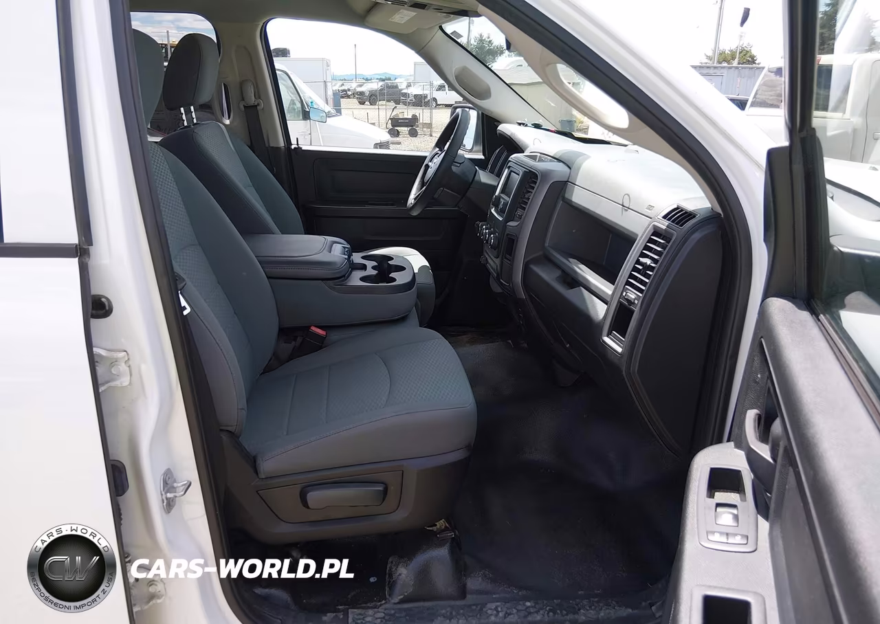 2018 Ram 1500 Tradesman 4X2 6'4 Box VIN:1C6RR6FG7JS303598 - 5