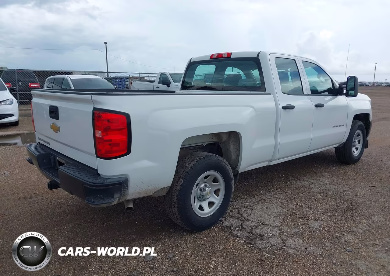 2017 Chevrolet Silverado 1500 Wt VIN:1GCRCNEC1HZ157025 - 4