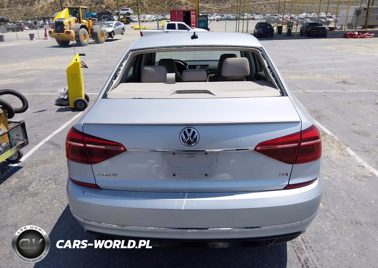 2017 Volkswagen Passat 1.8T R-Line VIN:1VWDT7A33HC044415 - 16