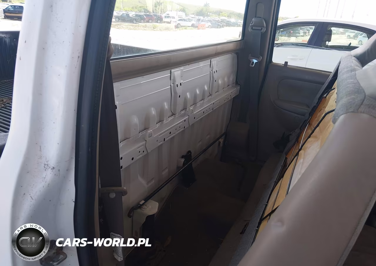 2003 Toyota Tacoma VIN:5TENL42NX3Z266532 - 8