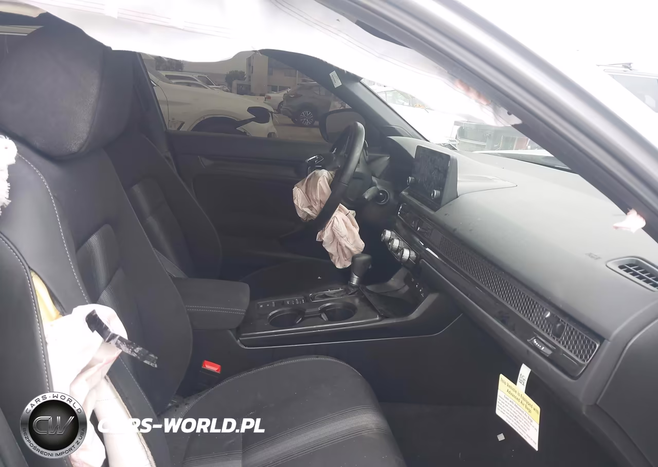 2025 Honda Civic Sedan Sport VIN:19XFL2H82SE035155 - 5