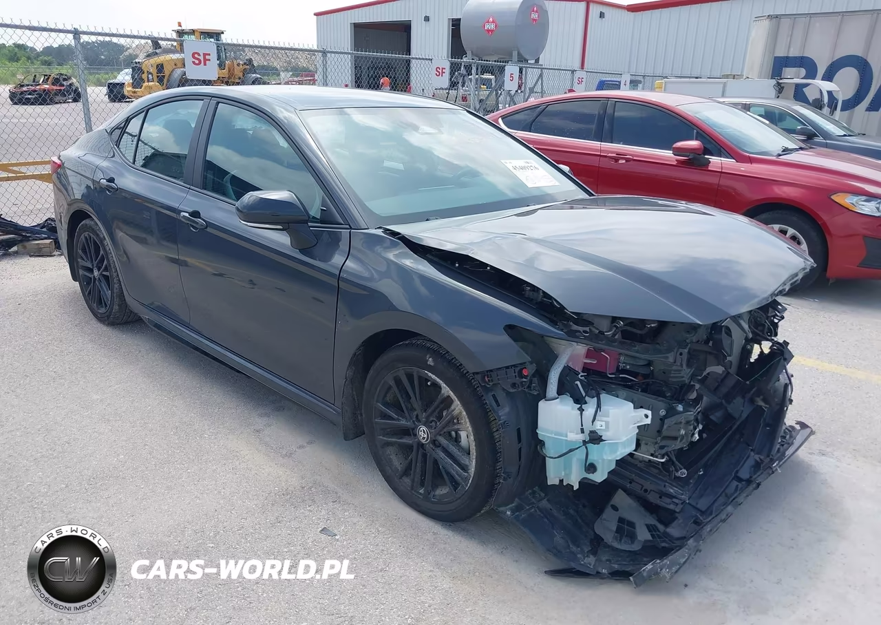 2025 Toyota Camry Se – zdjęcie 1 z 19