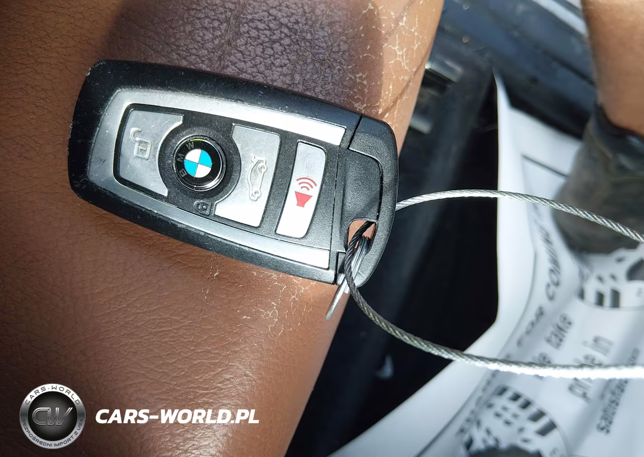 2016 BMW X3 xDrive28I VIN:5UXWX9C57G0D79043 - 11