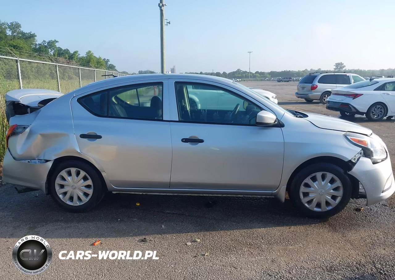 2018 Nissan Versa 1.6 S+ VIN:3N1CN7APXJL804428 - 13