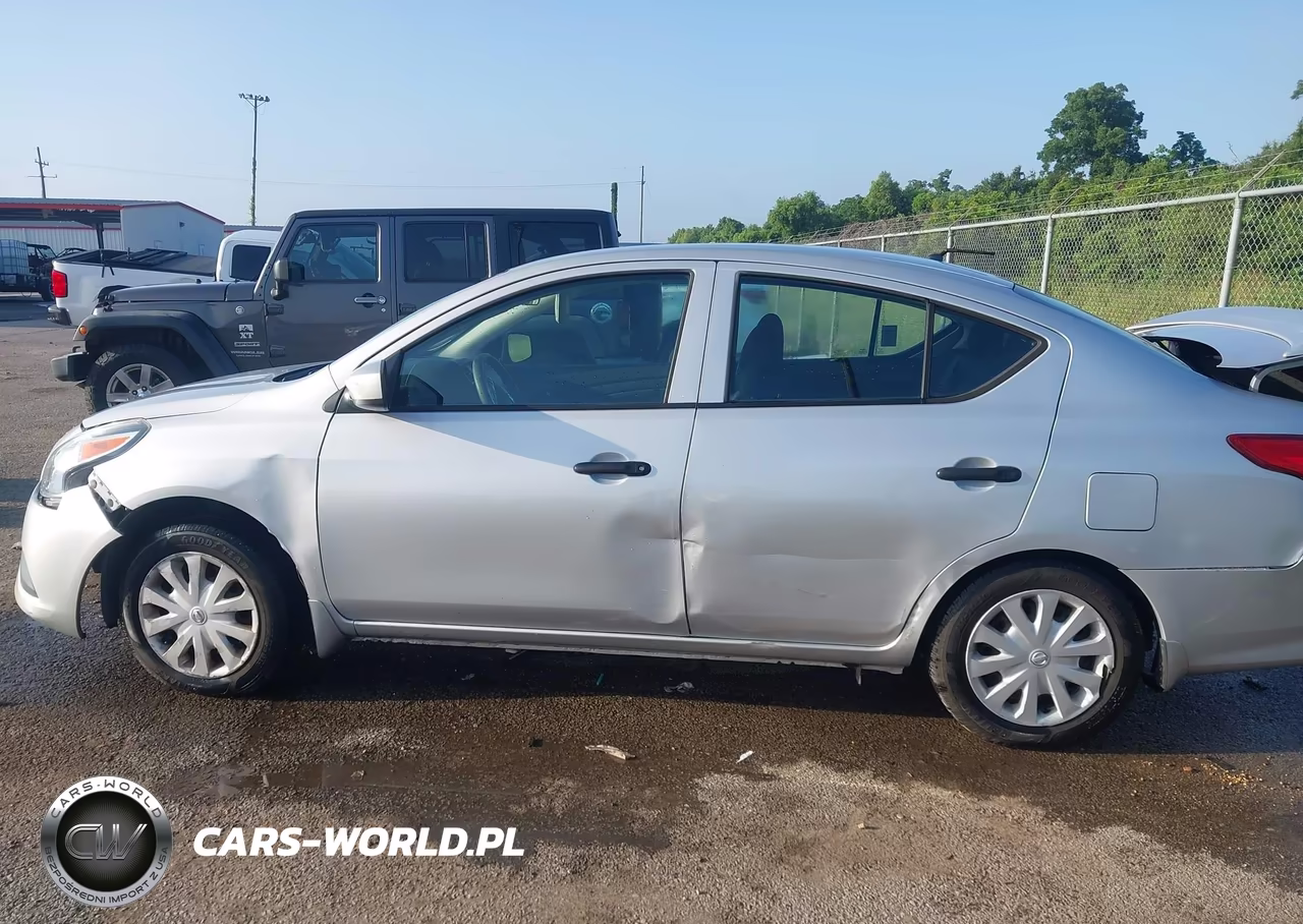 2018 Nissan Versa 1.6 S+ VIN:3N1CN7APXJL804428 - 14
