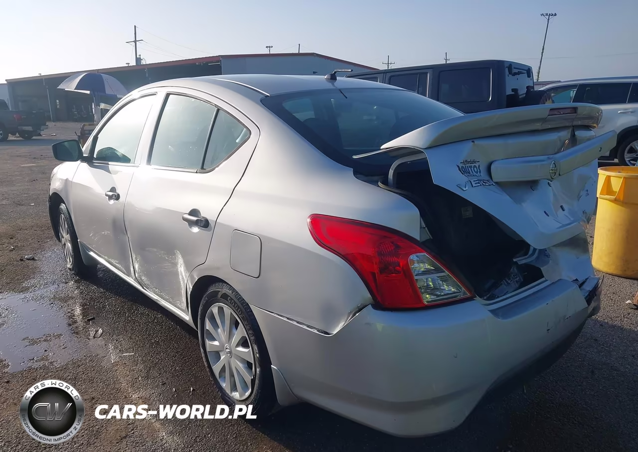 2018 Nissan Versa 1.6 S+ VIN:3N1CN7APXJL804428 - 3