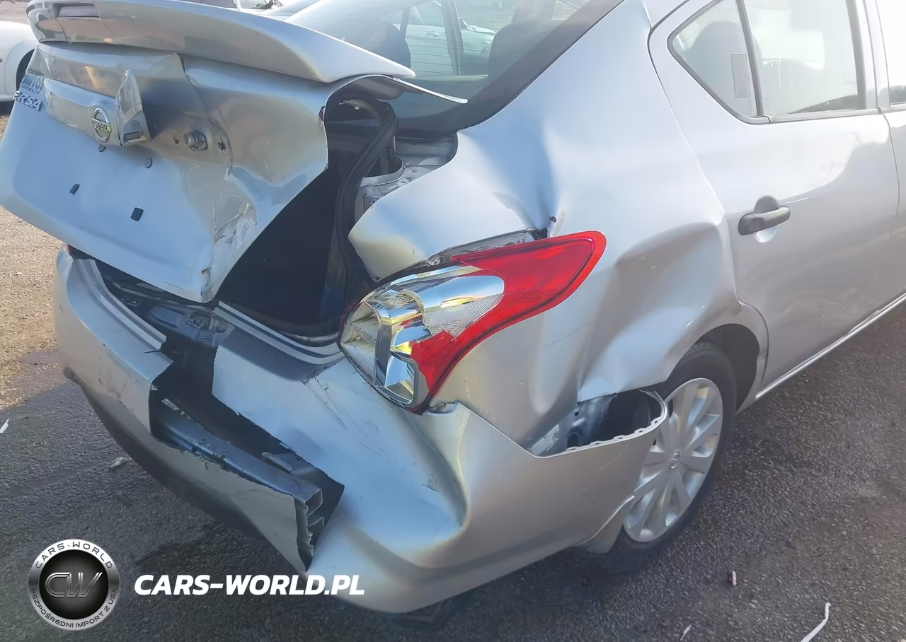 2018 Nissan Versa 1.6 S+ VIN:3N1CN7APXJL804428 - 6