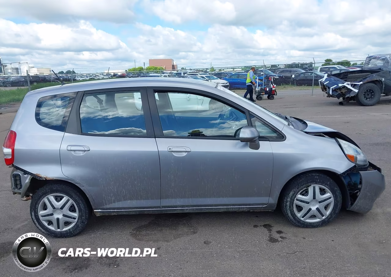 2008 Honda Fit VIN:JHMGD37478S012559 - 13