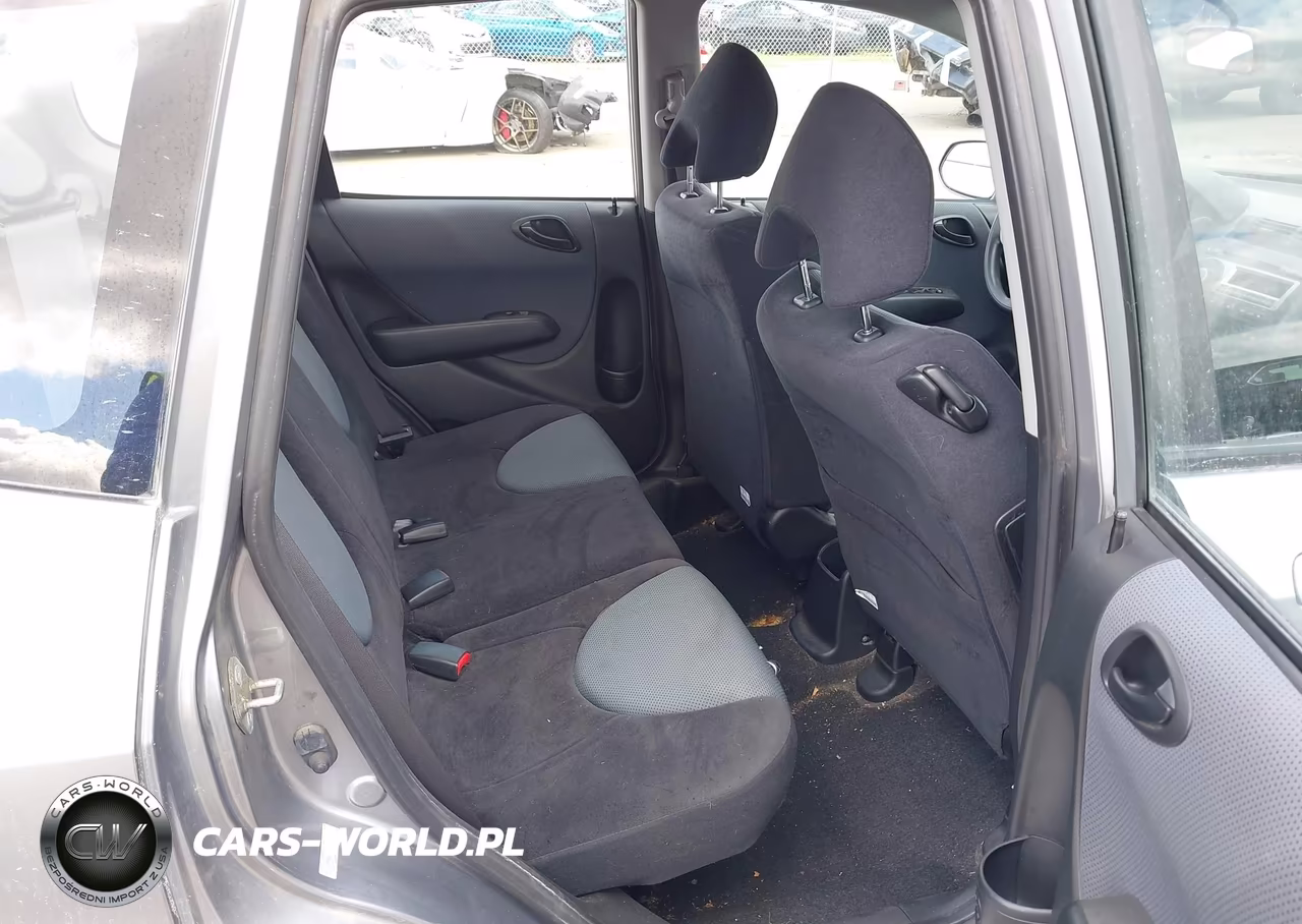 2008 Honda Fit VIN:JHMGD37478S012559 - 8