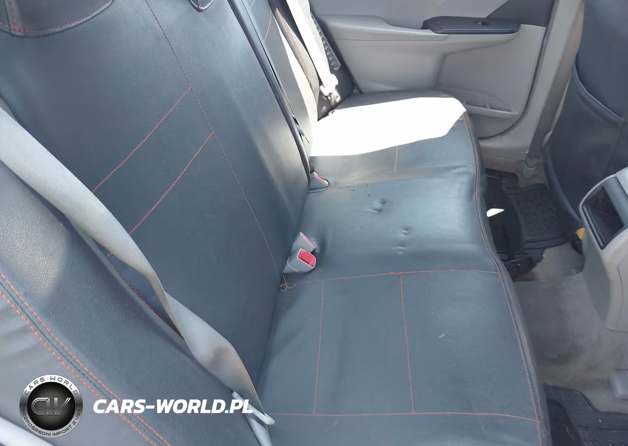 2015 Toyota Camry Hybrid Le VIN:4T1BD1FK9FU146521 - 8