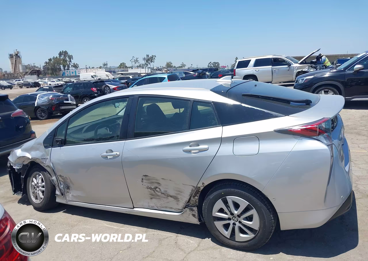 2017 Toyota Prius Two VIN:JTDKBRFU4H3047740 - 15
