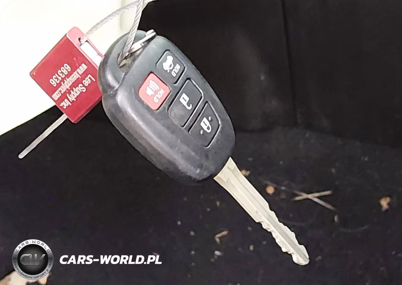 2017 Toyota Corolla Le VIN:5YFBURHE4HP727595 - 11