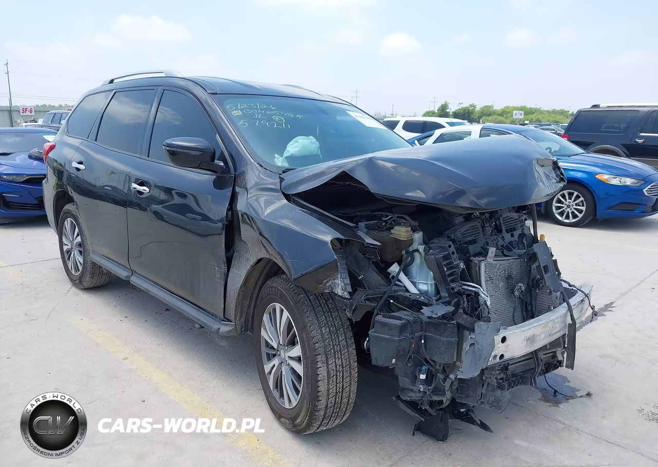 2019 Nissan Pathfinder Sv