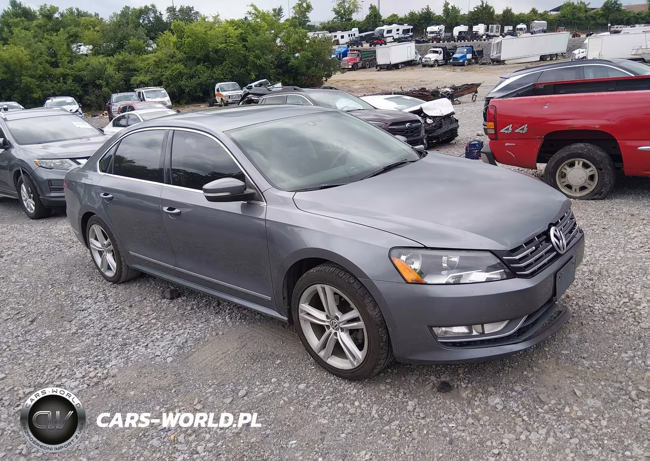 2014 Volkswagen Passat 3.6L V6 Sel Premium – zdjęcie 1 z 11